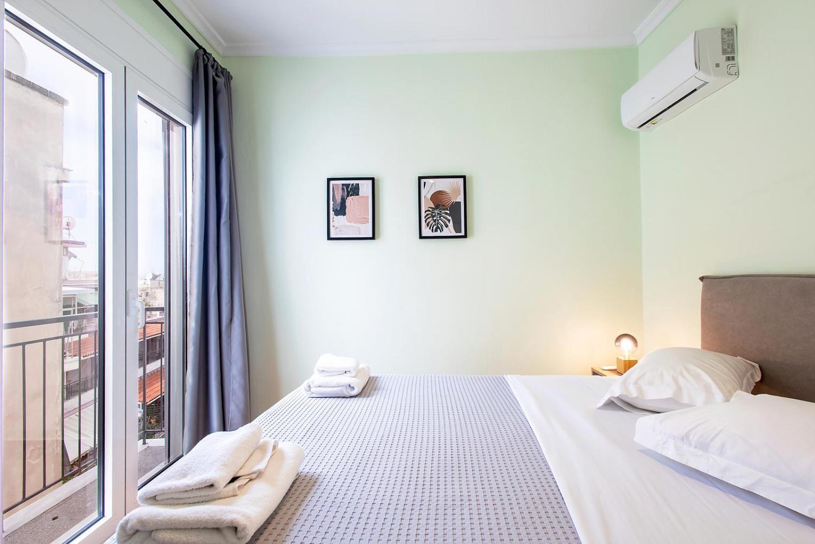 Aris123 By Smart Cozy Suites - Apartments In The Heart Of Athens - 5 Minutes From Metro - Available 24Hr Eksteriør billede