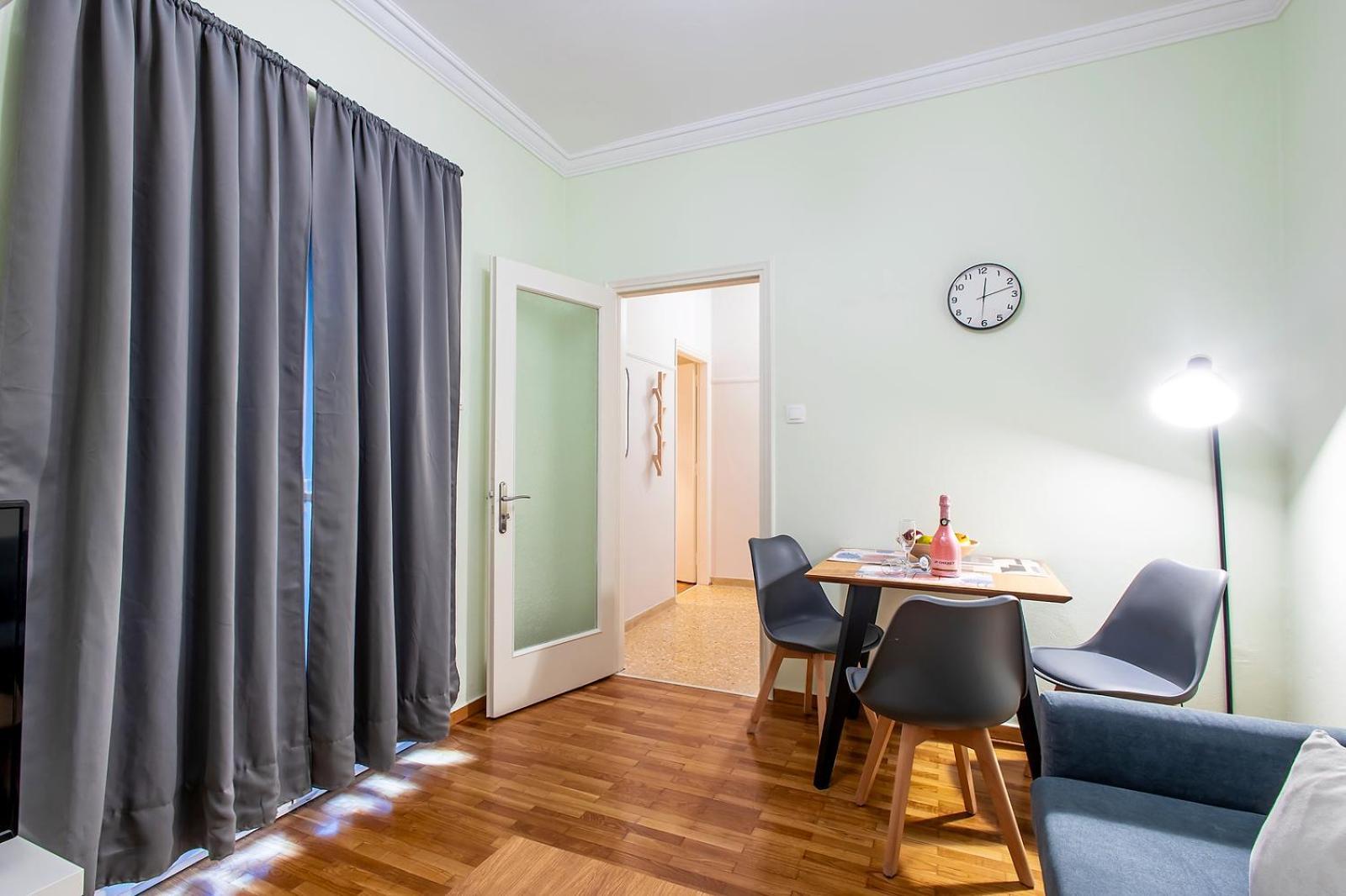 Aris123 By Smart Cozy Suites - Apartments In The Heart Of Athens - 5 Minutes From Metro - Available 24Hr Eksteriør billede