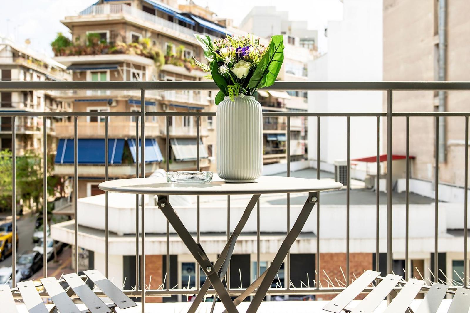 Aris123 By Smart Cozy Suites - Apartments In The Heart Of Athens - 5 Minutes From Metro - Available 24Hr Eksteriør billede